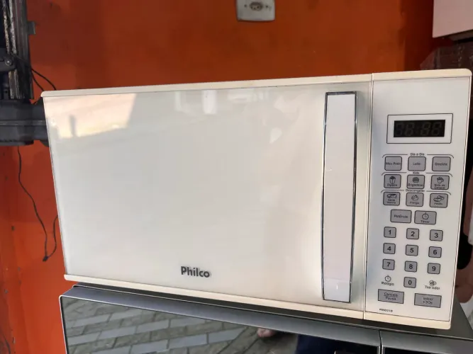 Microondas Philco Branco