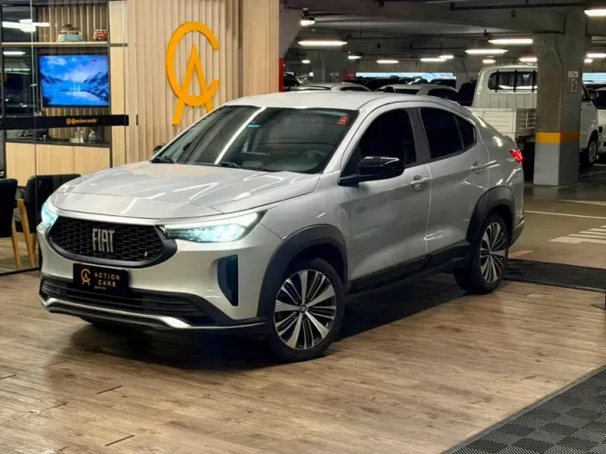 Fiat Fastback Audace 200 TB AUT (hibrído) 2025