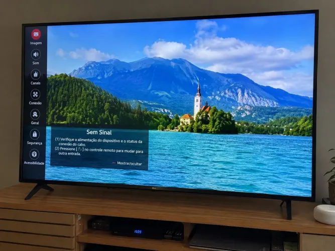 ? TV LG 60" 4K Smart 60UN7310PSA, impecável, controle original.imagens incríveis!