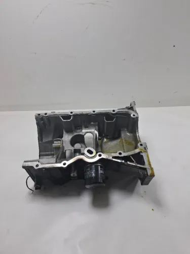 Sobre Cárter Nissan Kicks 1.6 16v 2019 A 2020 