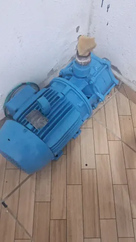 Motor para irrigação 