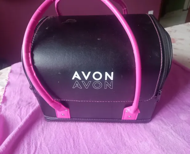 MALETA DE MAQUIAGEM AVON