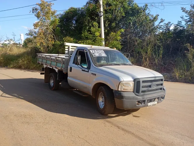 Ford F-350 3.9 8V Turbo Diesel Mec. 2002