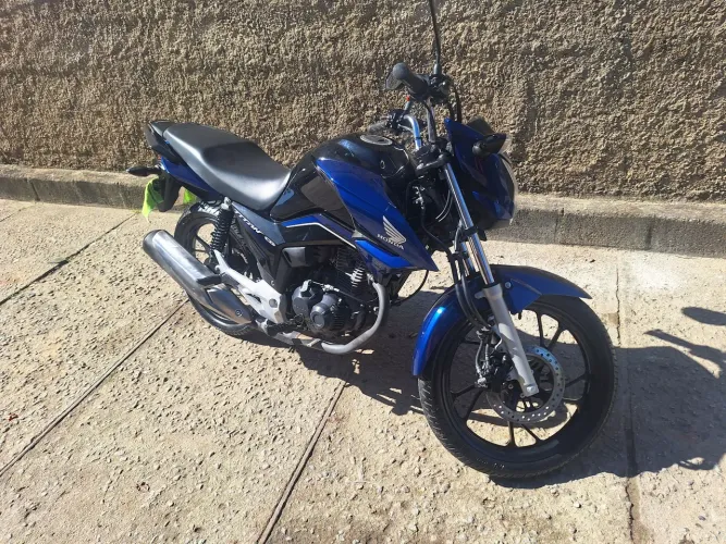 Titan 160 edição flexone 40 anos