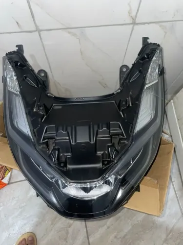 Farol PCX 2023