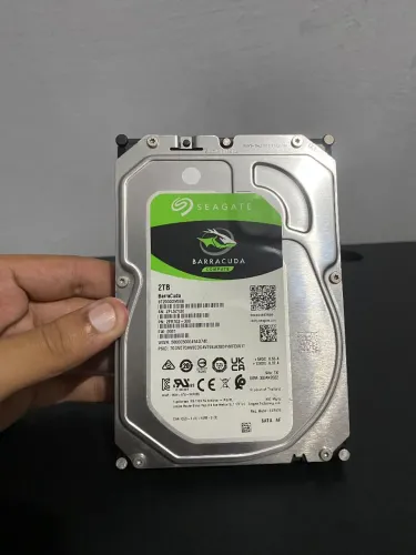HD seagate barracuda 2TB, 3.5 sata