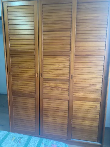 Roupeiro Tok stoK