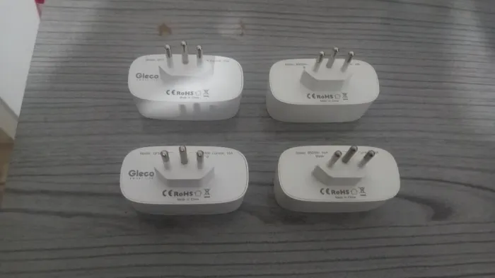 4 tomadas smart