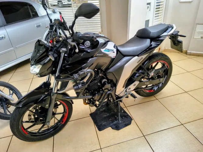 FAZER YS25 ABS 2019
