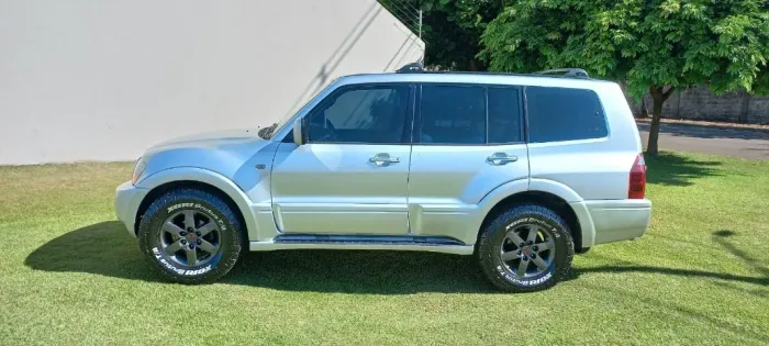 Mitsubishi Pajero GLS 2.8 Diesel Turbo Mec. 2001