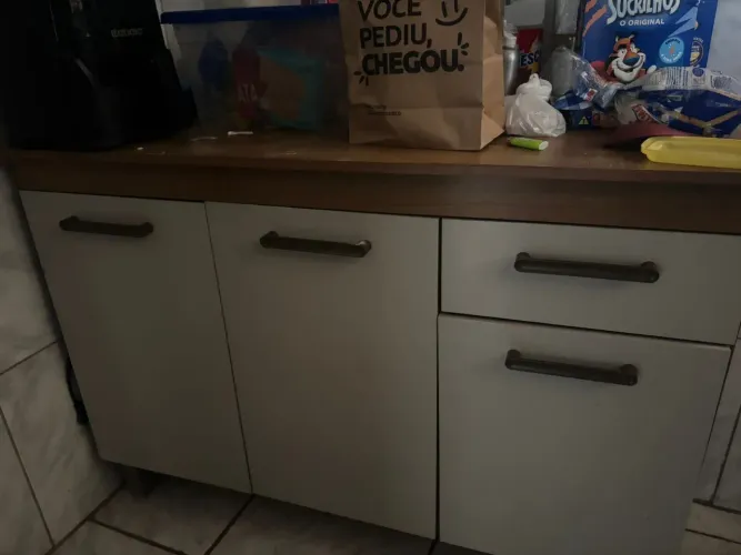 Balcão seminovo