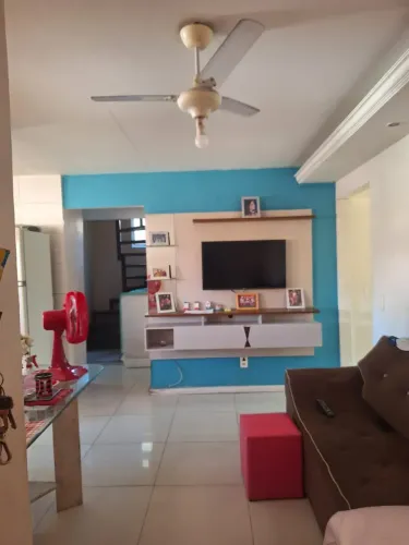 CASA COM 2 QUARTOS EM ANCHIETA - ACEITO ENTRADA
