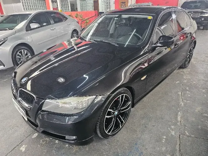 BMW 320I A 2011