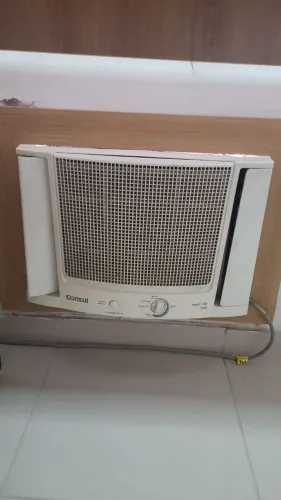 Ar condicionado de janela consul e um arcondicionado springer midea