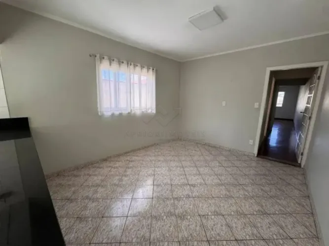 Sobrado com 03 dormitórios para locação, 219m² na Vila Camilópolis - Santo André/SP