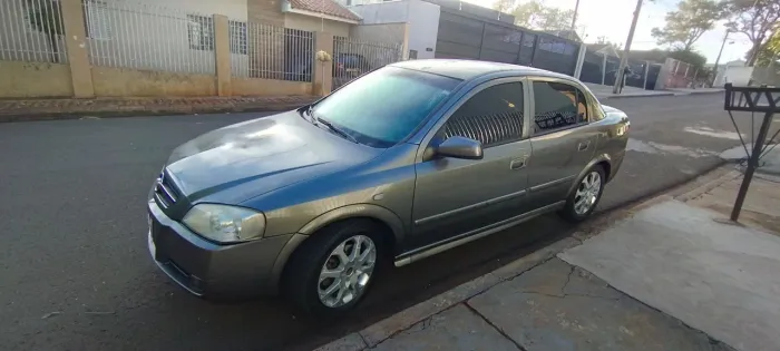 Chevrolet Astra Sed. Advant. 2.0 8V MPFI Flexp. 4P 2011