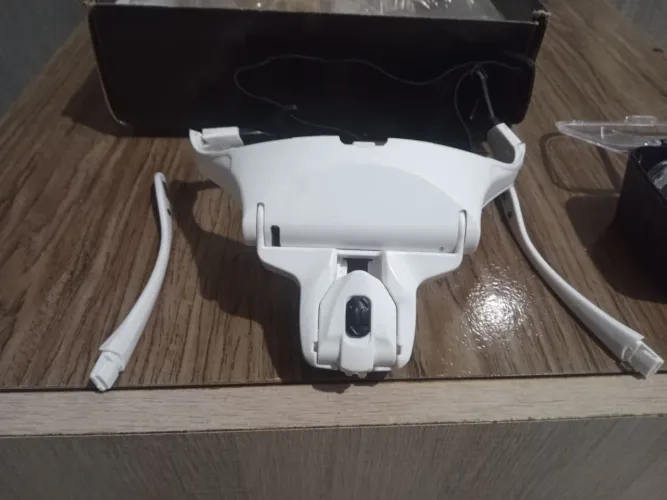 Óculos Lupa de Cabeça Com Luz de LED com 5 lentes de aumento 