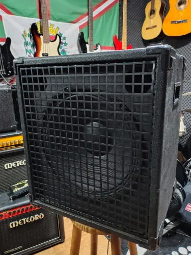 Amplificador baixo Staner BS120! IMPECAVEL