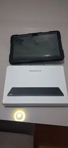 Tablet Samsung Galaxy A11+ 128gb de armazenamento e 6gb de memória.