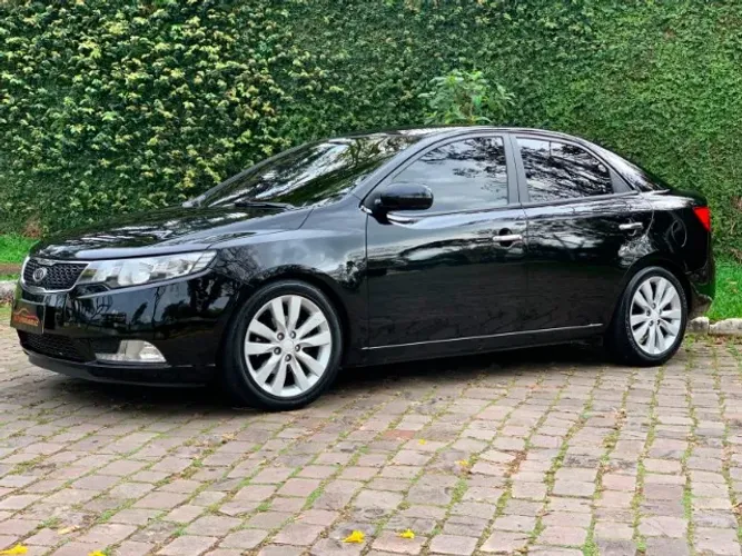 Kia Motors Cerato 1.6 16V Aut. 2013