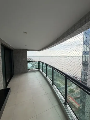 Apartamento 2 suítes no Umarizal linda vista do Rio
