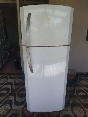 Geladeira Desapego