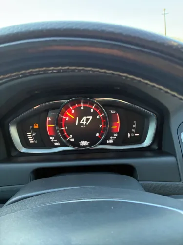 Volvo XC 60 T-5 R-design 2.0 FWD 5P 2017