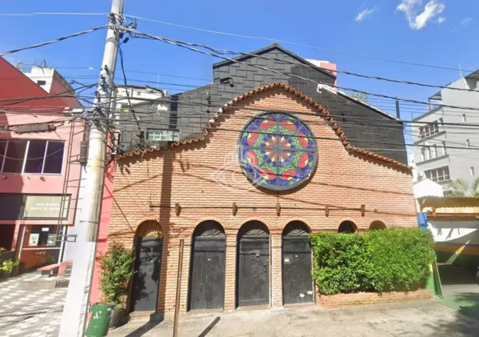 Prédio Locação Comercial na Rua Rui Barbosa, Jardim Chácara Auler