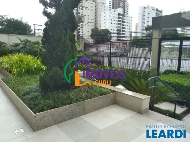 APARTAMENTO - CAMPO BELO - SP