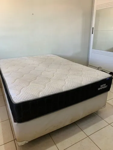 Cama de casal + box ortobom