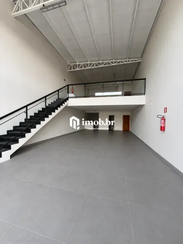 Sala Comercial no Vila São Cristóvão com 160m²