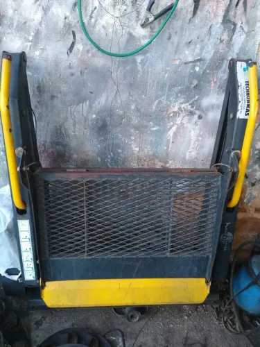 Elevador automotivo para cadeirante 