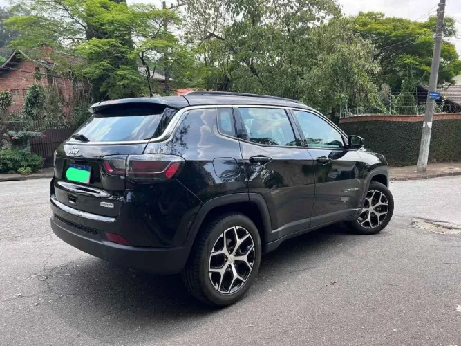 Jeep Compass Long. T270 1.3 TB 4X2 Flex AUT 2025