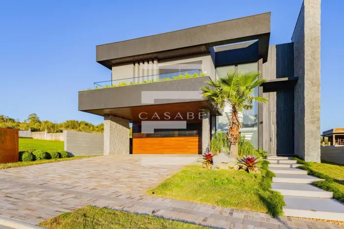 Casa de Luxo no Condomínio Prado  Gravataí