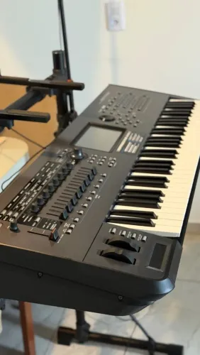 Montage 6 Yamaha Workstation