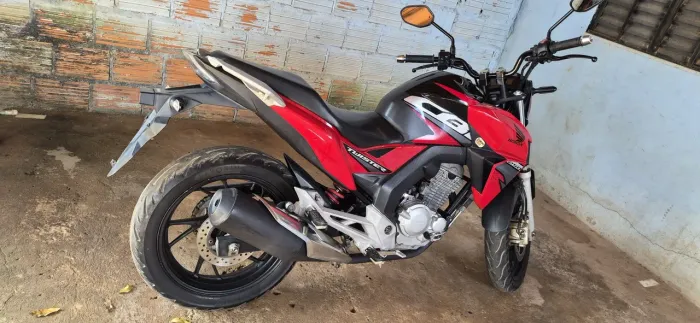 CB TWISTER 250F