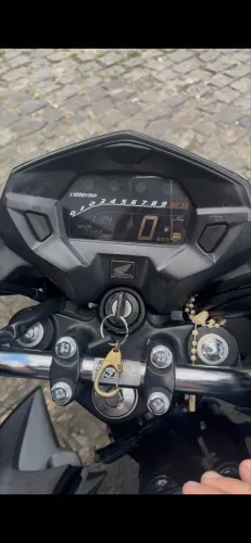 Titan em estado de 0km