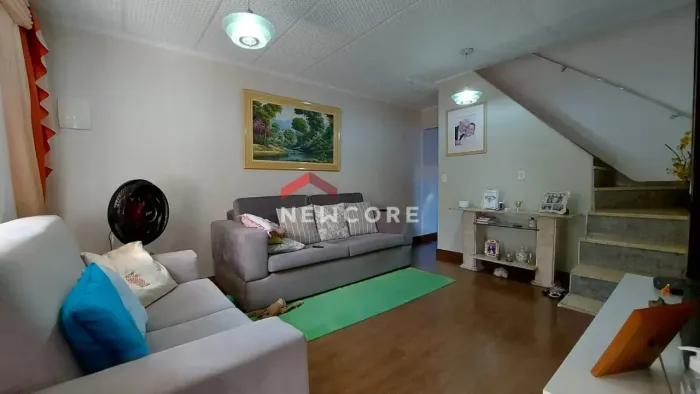 Casa em Rua Guaxupé - Vila Monteiro Lobato - Guarulhos/SP