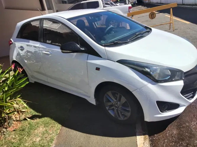 Hyundai HB20 Comf./c.plus/c.style 1.0 Flex 12V 2015