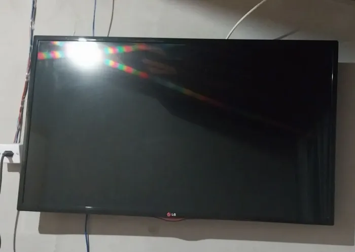 Tv lg 32 para retirar peças