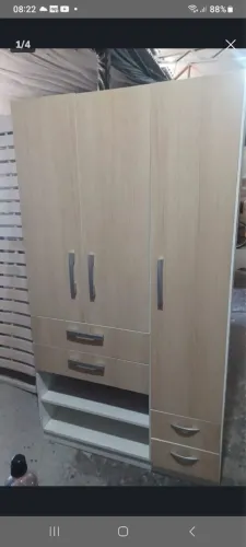 GUARDA-ROUPA MDF R$250