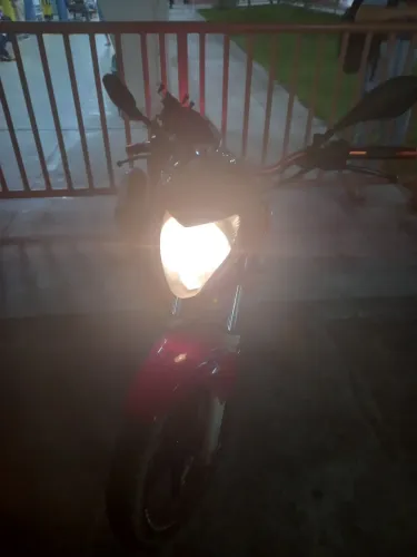 Vendo uma cb300 2011 2012