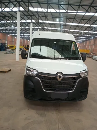 Renault Master furgão L3H2 2023