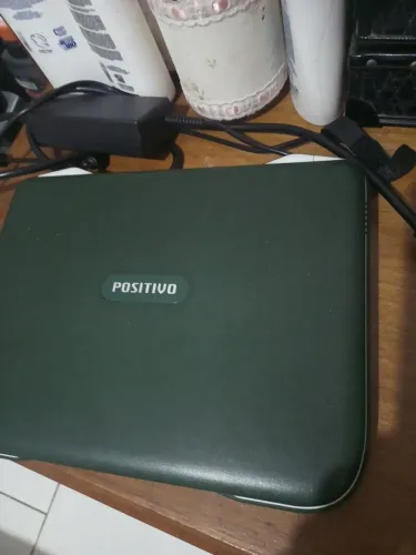 Vendo esse notebook marca positivo novo valor 400