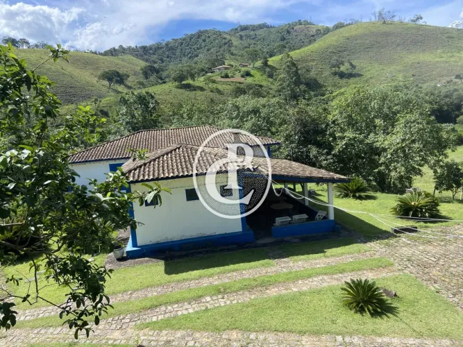 Sítio em monteiro lobato sp