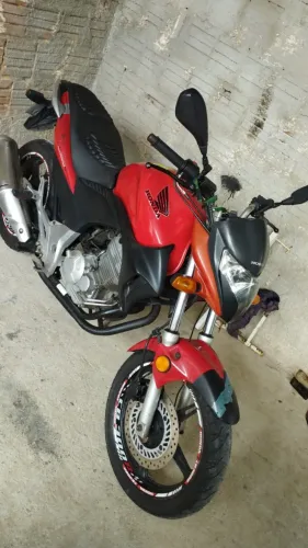 Vendo Cb 300 extra do meu uso pessoal