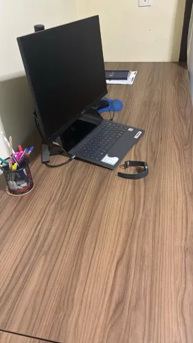 Mesa de Escritório Sob Medida - MDF Premium