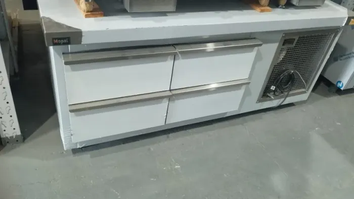 BALCÃO REFRIGERADO BAIXO COM GAVETAS 1,5 M