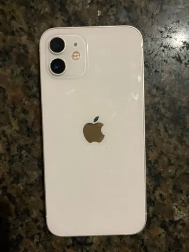 iPhone 12, em bom estado!!