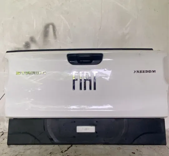 Tampa de mala fiat strada freedom 2020 a 2025